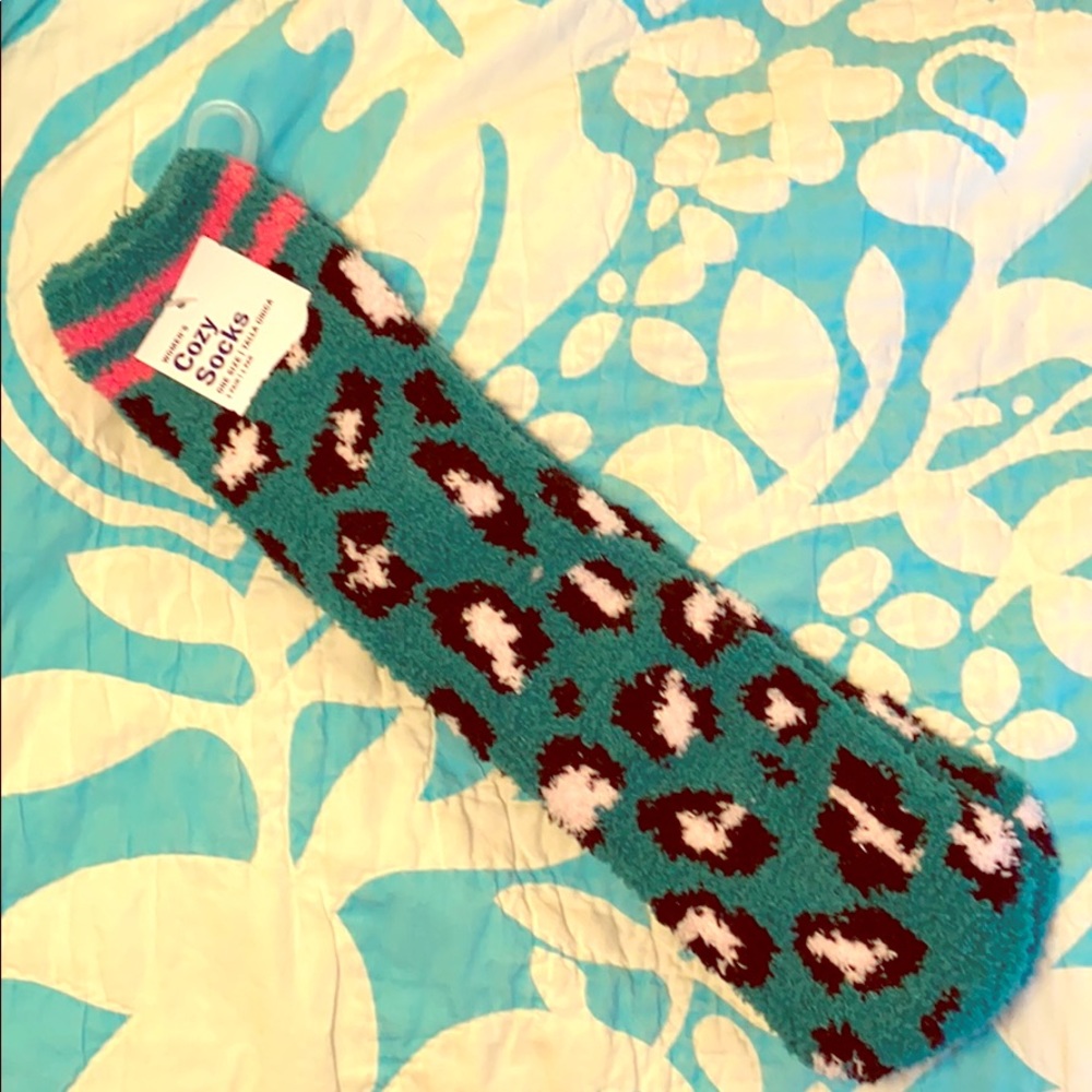 Old Navy Fuzzy Socks